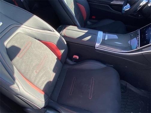 2025 Mercedes-Benz AMG CLE 53 4MATIC+