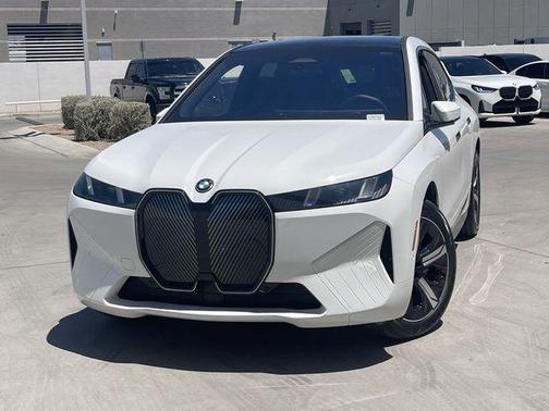 2026 BMW iX xDrive60