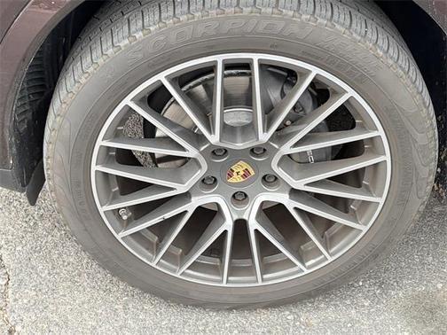 2020 Porsche Cayenne Cayenne