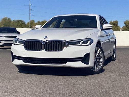 Alpine White 2021 BMW 540 540i