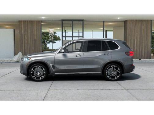 Skyscraper Grey Metallic 2026 BMW X5 sDrive40i