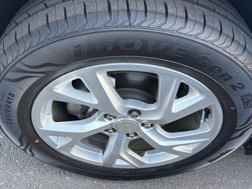 Summit White 2018 Chevrolet Equinox Premier