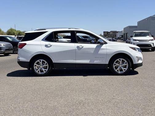 Summit White 2018 Chevrolet Equinox Premier