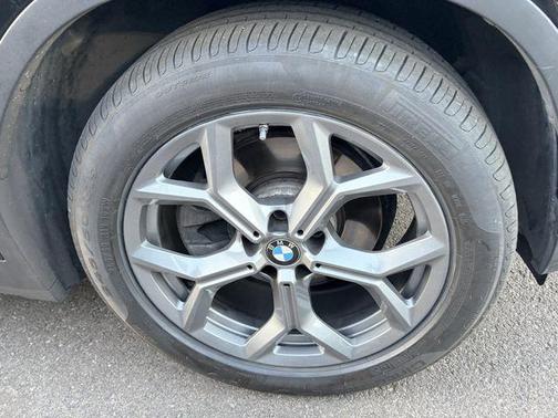 Jet Black 2023 BMW X3 sDrive30i