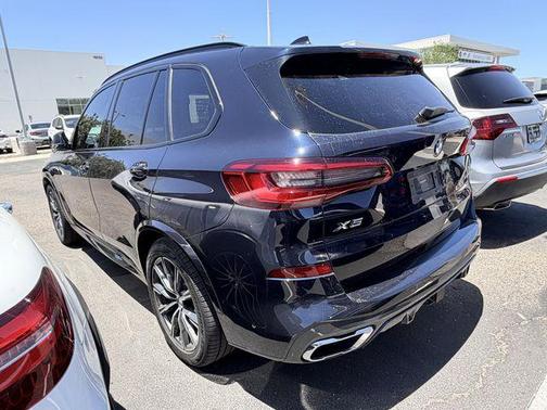 Carbon Black Metallic 2019 BMW X5 xDrive50i