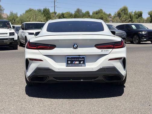 Alpine White 2024 BMW 840 i