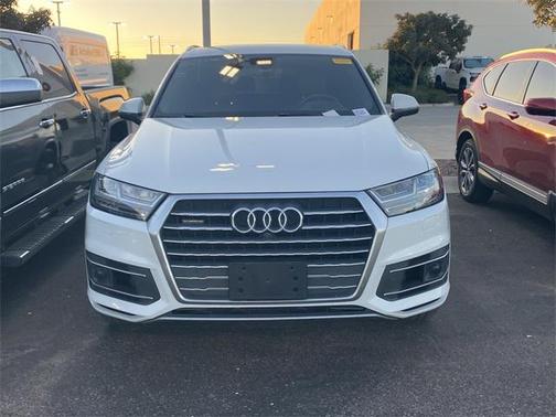 2018 Audi Q7 3.0T Prestige