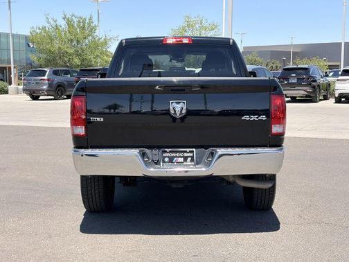 Diamond Black Crystal Pearlcoat 2024 RAM 1500 Classic SLT