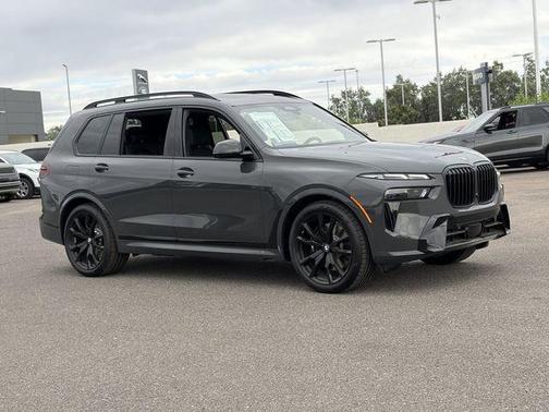 Dravit Grey Metallic 2026 BMW X7 xDrive40i