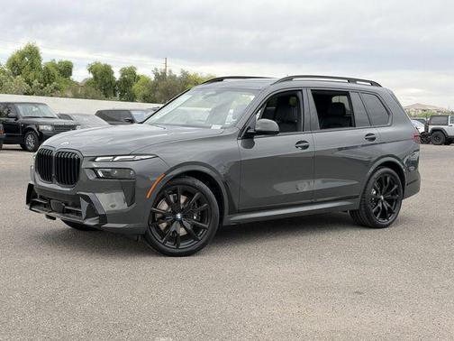 Dravit Grey Metallic 2026 BMW X7 xDrive40i