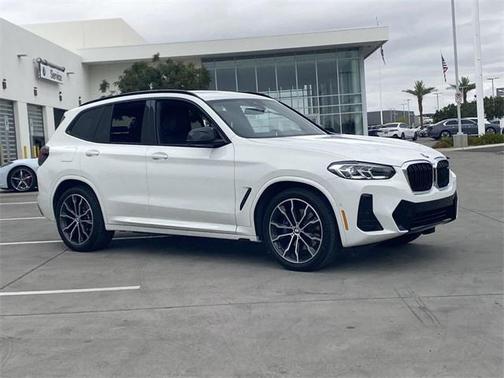 2023 BMW X3 M40i
