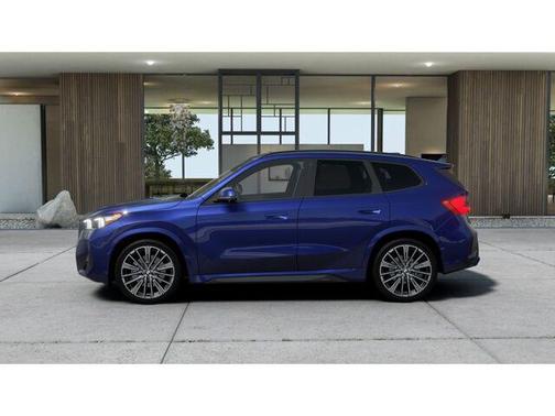 Portimao Blue Metallic 2026 BMW X1 xDrive28i