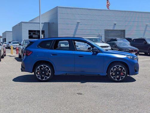 Frozen Portimao Blue II Metallic 2026 BMW X1 M35i