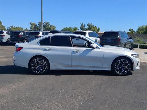 2025 BMW 330 330i Sedan