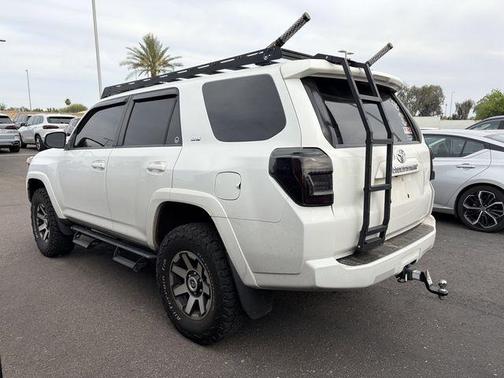 Super White 2016 Toyota 4Runner SR5