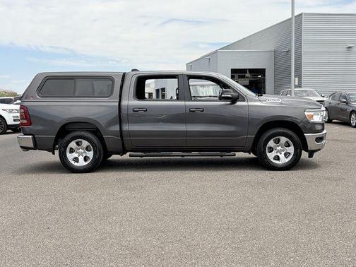 Granite Crystal Metallic Clearcoat 2021 RAM 1500 Big Horn/Lone Star