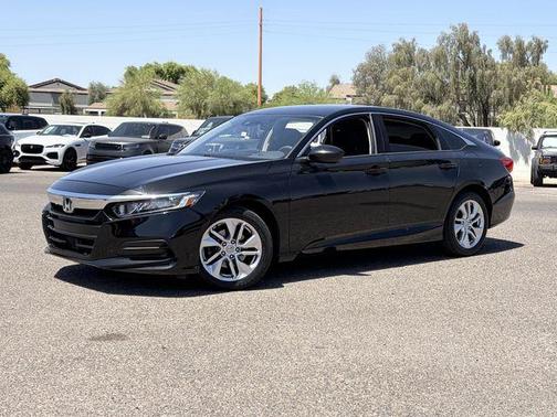 Crystal Black Pearl 2018 Honda Accord LX