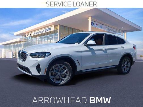 Mineral White Metallic 2025 BMW X4 xDrive30i