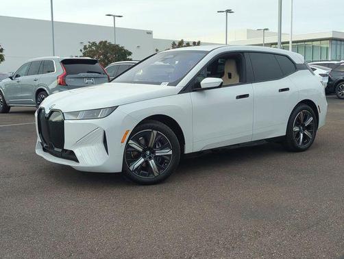 2026 BMW iX xDrive45