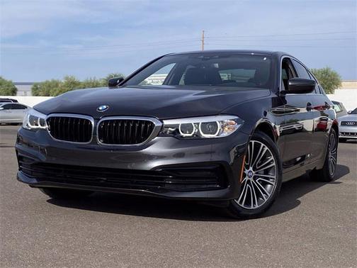 2019 BMW 530 530i