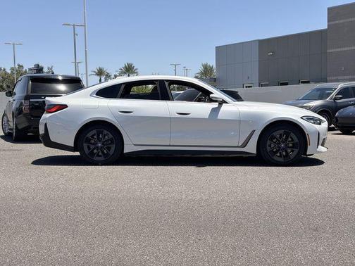 Mineral White Metallic 2023 BMW i4 Gran Coupe eDrive35