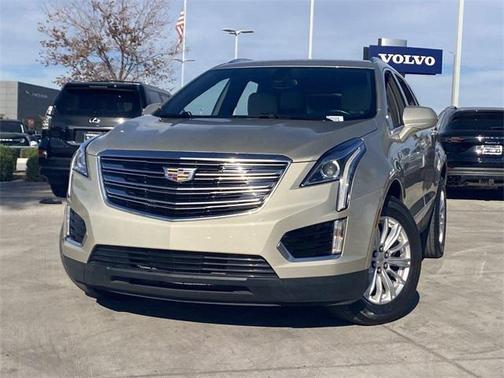 2017 Cadillac XT5 Base