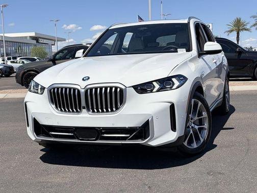Alpine White 2026 BMW X5 PHEV xDrive50e