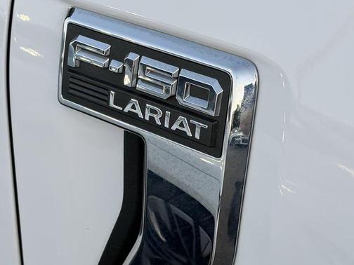 OXFORD WHITE 2022 Ford F-150 Lariat