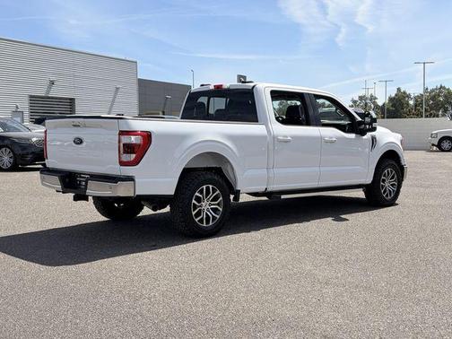OXFORD WHITE 2022 Ford F-150 Lariat