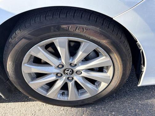 Super White 2019 Toyota Camry LE