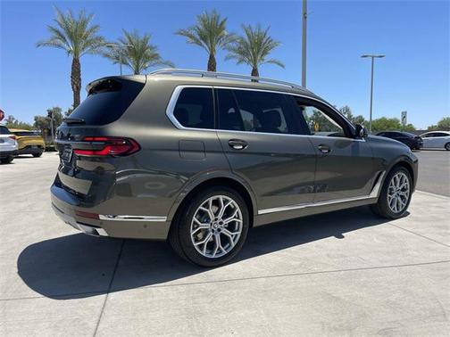 2026 BMW X7 xDrive40i