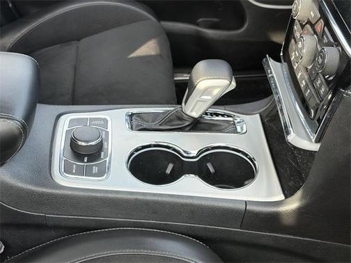 2020 Jeep Grand Cherokee SRT