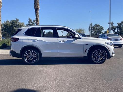 2022 BMW X5 PHEV xDrive45e