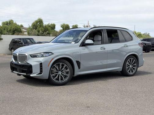 Brooklyn Grey Metallic 2026 BMW X5 PHEV xDrive50e