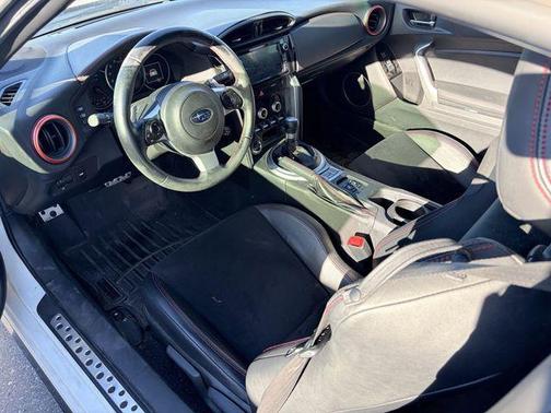 Crystal White Pearl 2019 Subaru BRZ Limited
