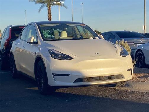 2023 Tesla Model Y Long Range Dual Motor All-Wheel Drive