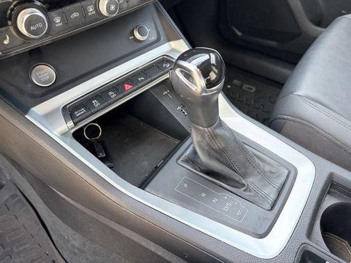 2020 Audi Q3 45 S line Premium