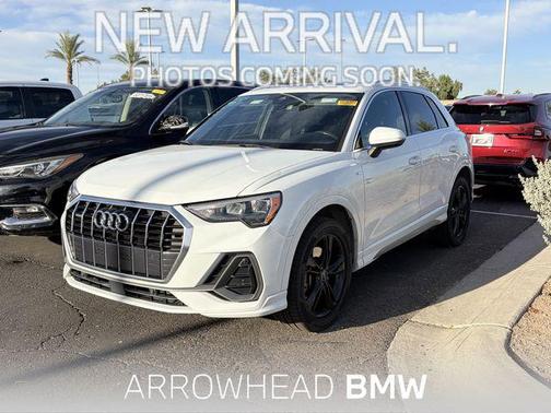 2020 Audi Q3 45 S line Premium