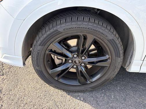 2020 Audi Q3 45 S line Premium