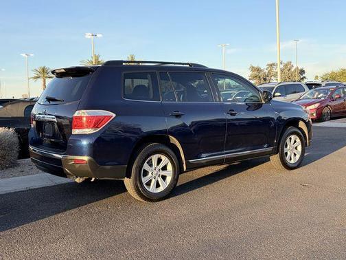2012 Toyota Highlander SE