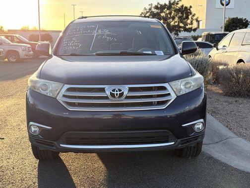 2012 Toyota Highlander SE