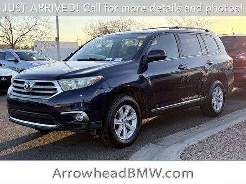 2012 Toyota Highlander SE