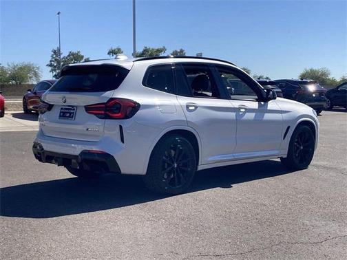 2023 BMW X3 M40i