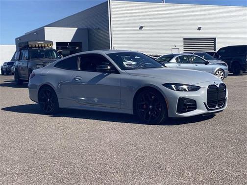 2025 BMW M440 i