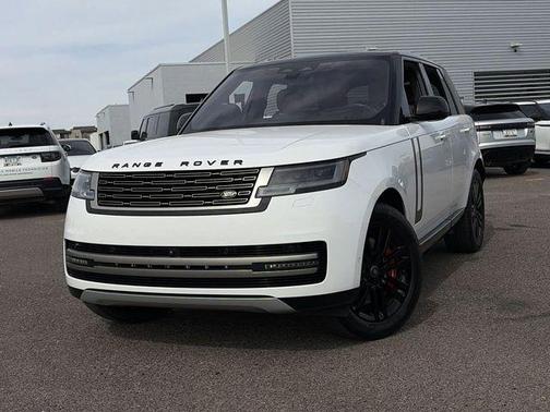 White 2023 Land Rover Range Rover P530 SE