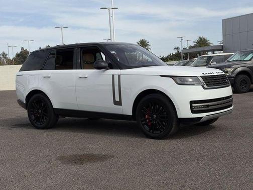 White 2023 Land Rover Range Rover P530 SE