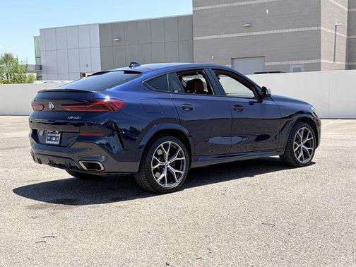 Tanzanite Blue II Metallic 2021 BMW X6 M50i