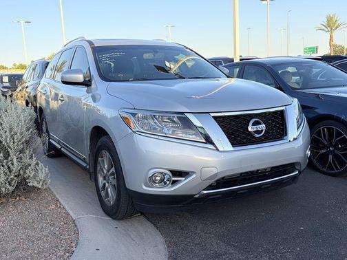 Brilliant Silver 2013 Nissan Pathfinder SL