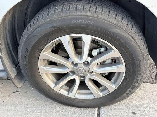 Brilliant Silver 2013 Nissan Pathfinder SL