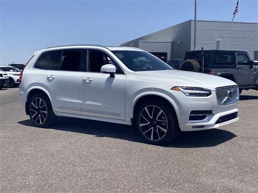 2023 Volvo XC90 B6 Plus 7-Seater